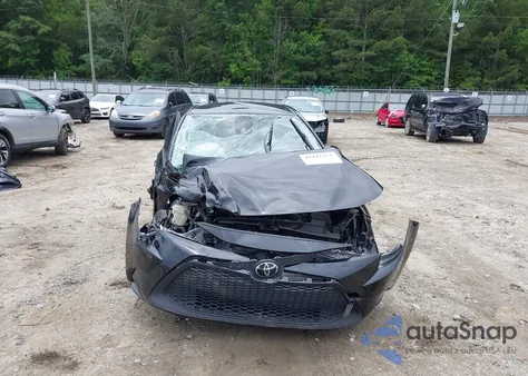 2020 Toyota Corolla Le z USA, uszkodzony, nr VIN JTDEPRAE5LJ059267